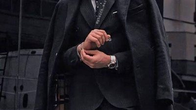 لماذا الرجل يحب المرأة القصيرة ؟ السؤال الذي حير جميع النساء 