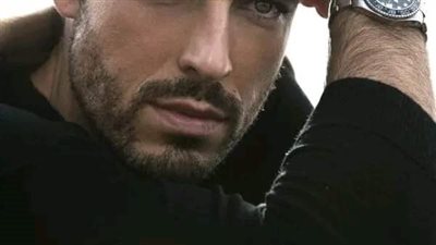 عرفت ان العريس اللي متقدملي دُكتور وصاحب مُستشفى كبيرة