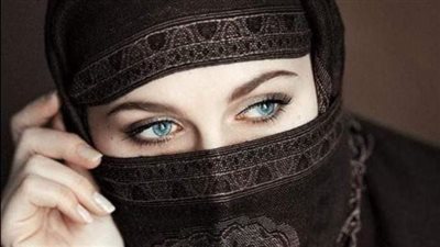 رجل فقير تزوج وانجب طفل