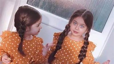 ماما خالو طالع دلوقتي افتحيله الباب