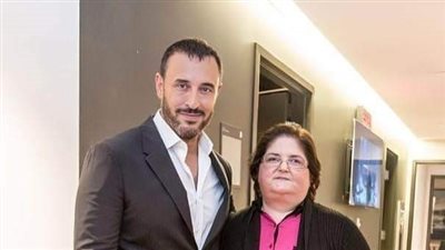 هذا ما قاله القيصر عن طليقته وهو على المسرح