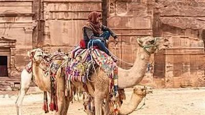 تقول الفتاة: