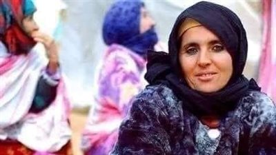 بائعة البط