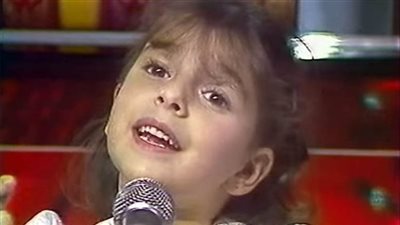من منا لايذكر صاحبة اغنية 